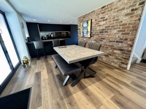 Dining Area- click for photo gallery